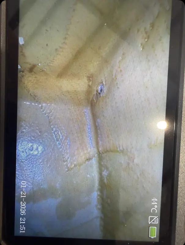 Follow-up borescope view of a clean aircraft wing fuel tank