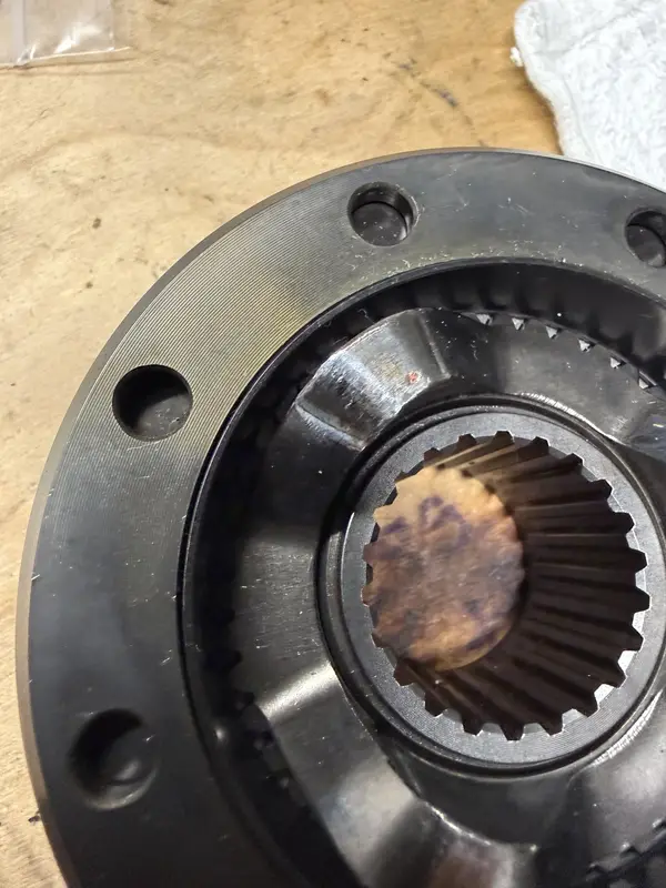 Close view of a ROTAX gearbox pocket wear pattern